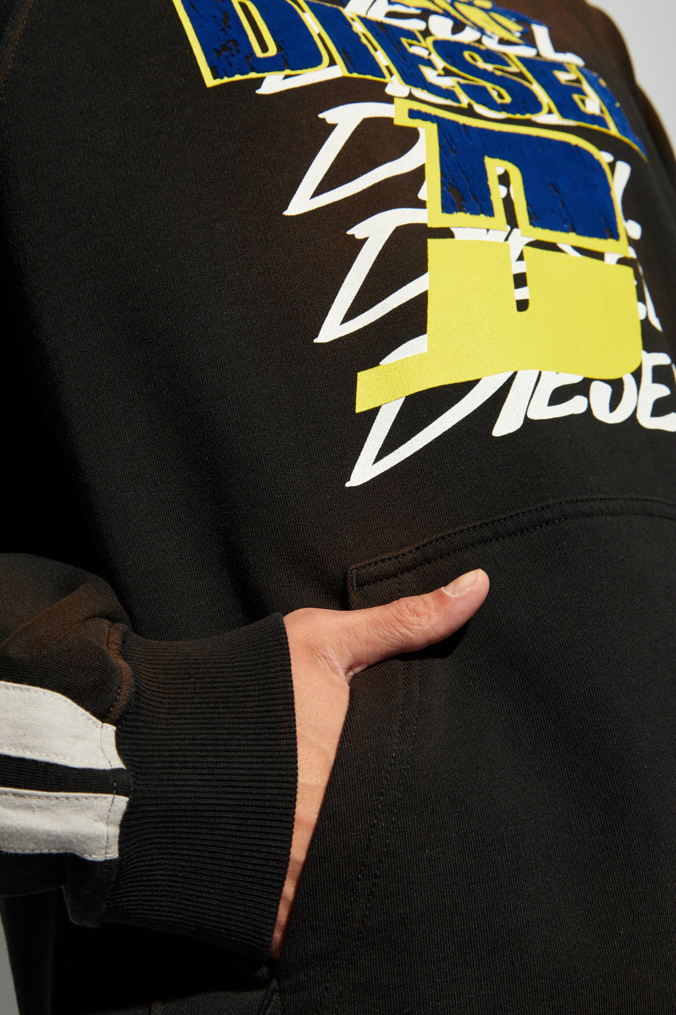 【DIESEL】S-Roxt-Hood-Stripe Diesel Sweatshirt `S-ROXT-HOOD-STRIPE` | Men's Clothing | Vitkac